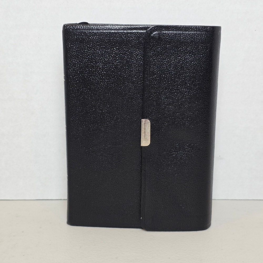 Cornerstone KJV Large Print Compact Bible Black Bonded Leather Snap Flap 2005